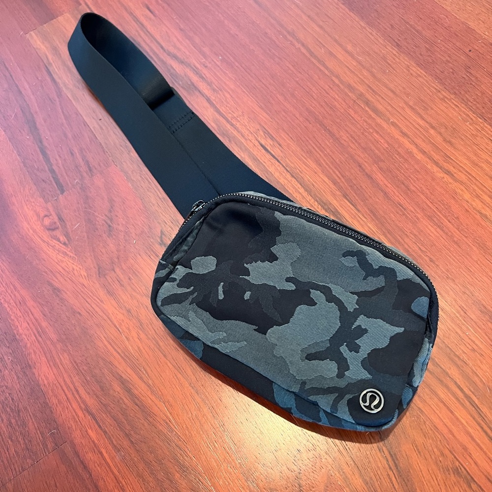 Camo Lululemon Belt Bag